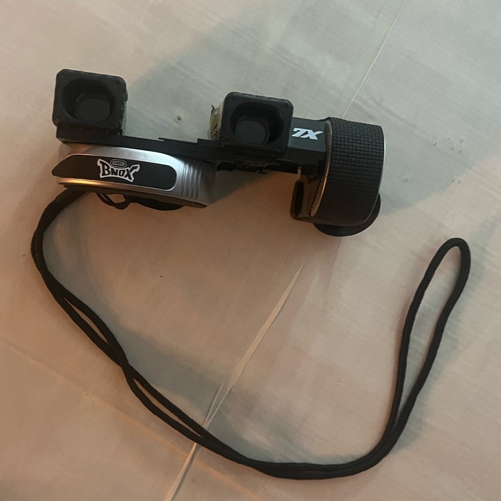 Bnox Sports Binoculars Pocket Size Big Screen View 7X